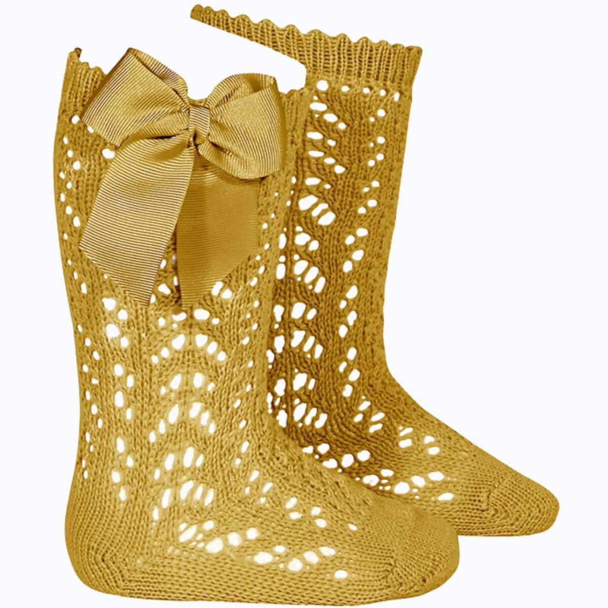 CALCETINES ALTOS CALADOS CON LAZO 629 MOSTAZA