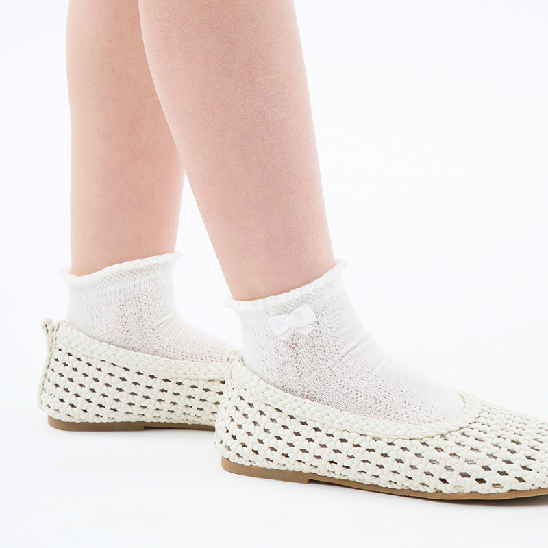 CALCETINES CEREMONIA CORTOS CON CALADO LATERAL Y LACITO 200 BLANCO