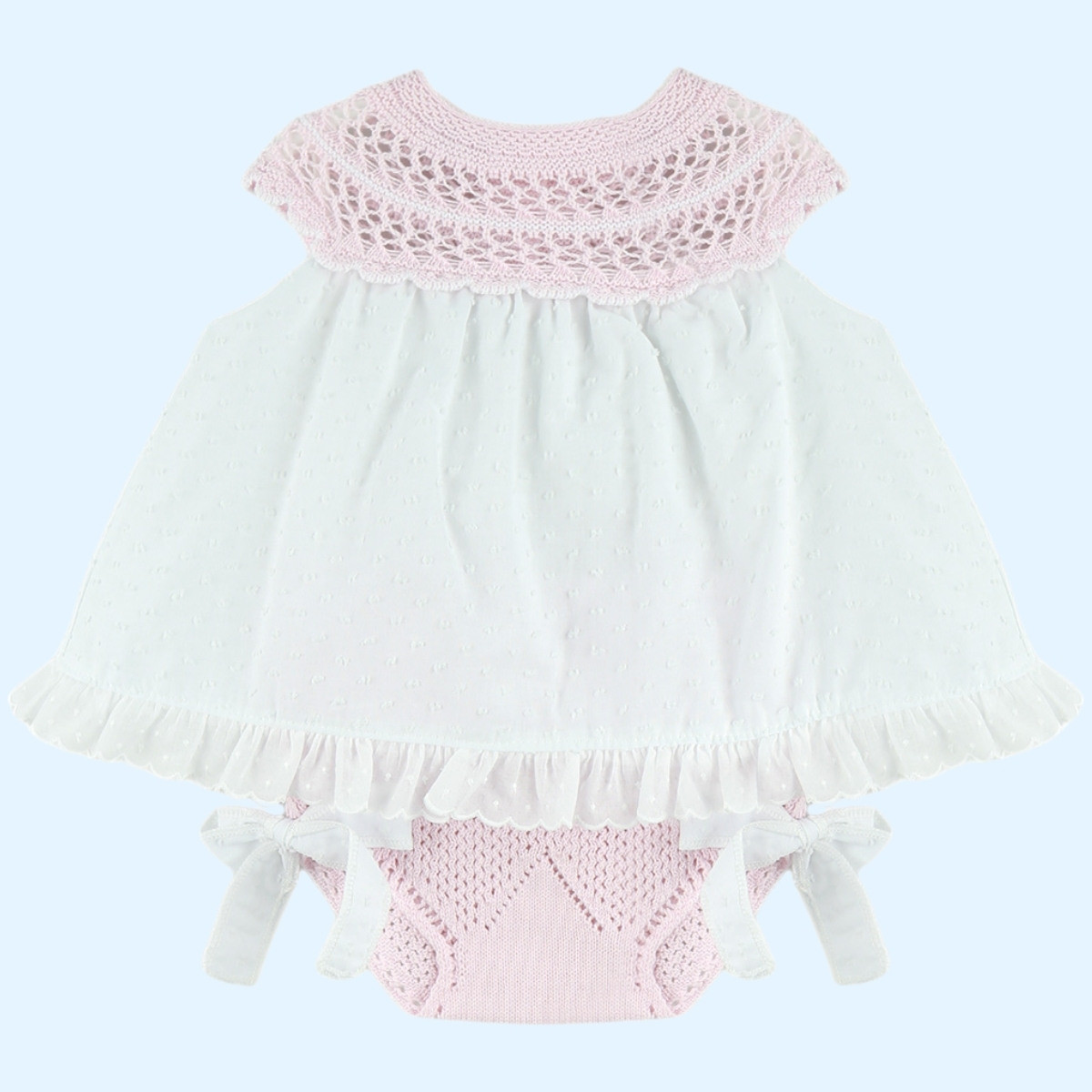 CONJUNTO VESTIDO Y CUBREPAÑAL EN PUNTO CON CAPOTA JUNO