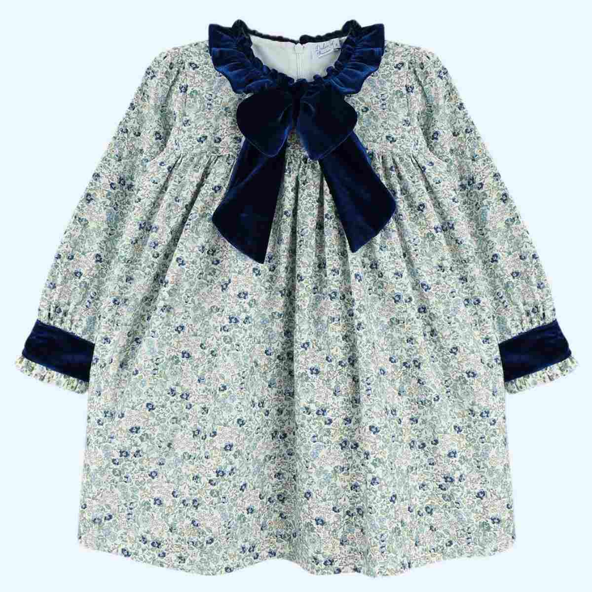 VESTIDO FLORES TERCIOPELO