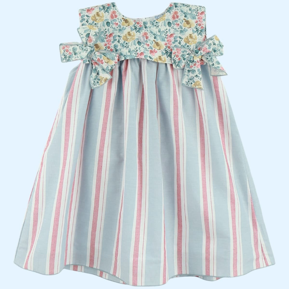 Vestido Azul en Flor