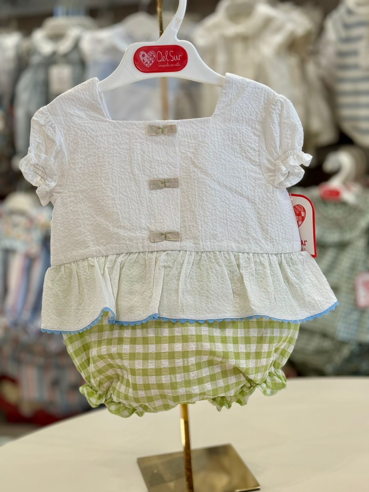 CONJUNTO NIÑA CATANZARO LIMA