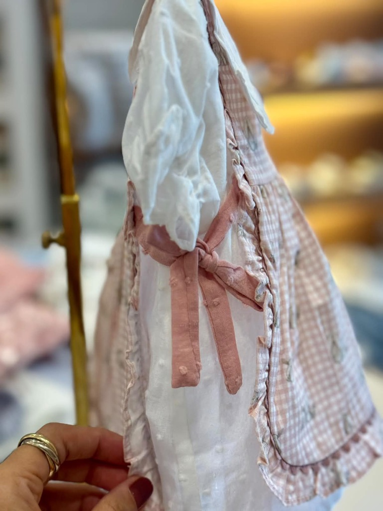 Conjunto Arcilla Rosa empolvado