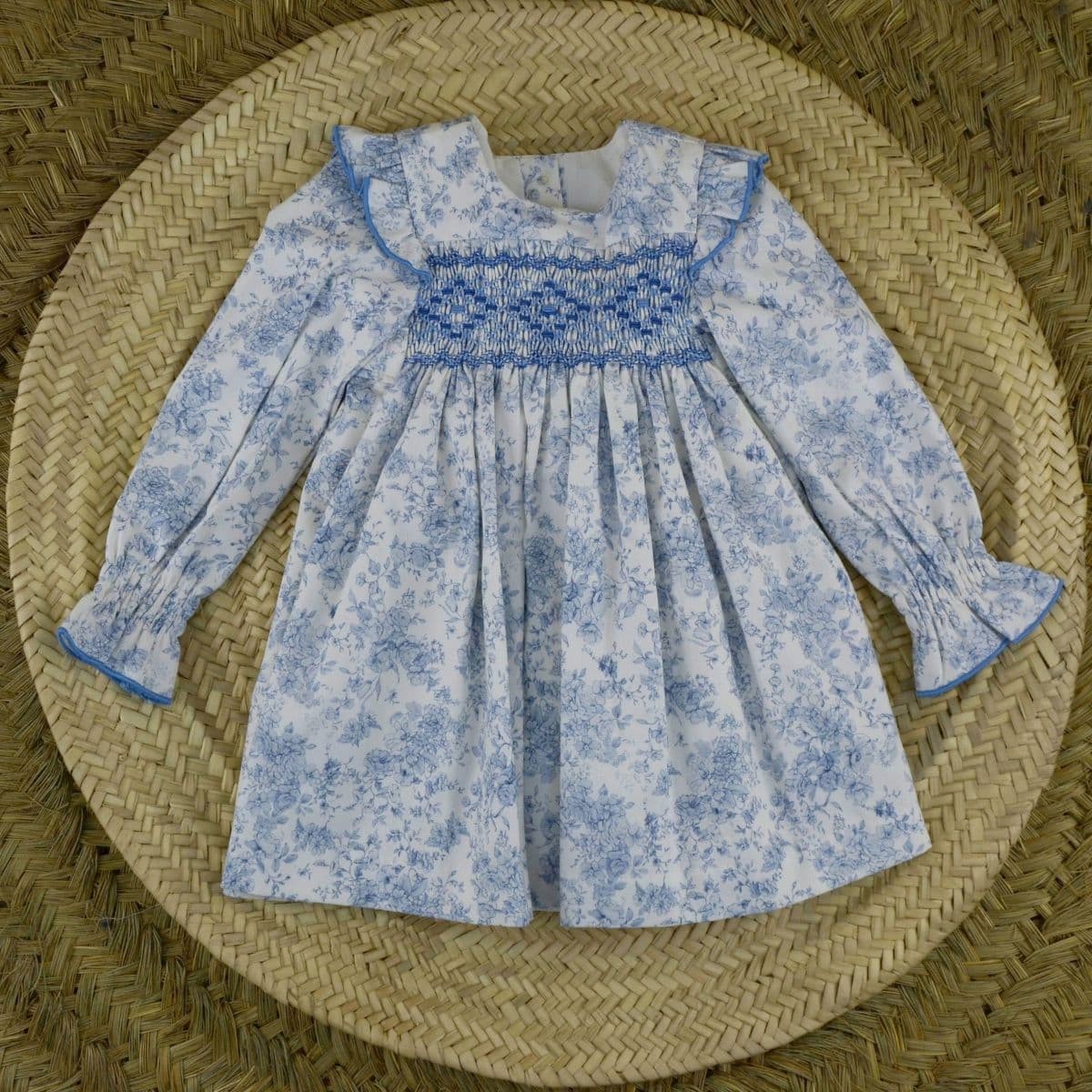 VESTIDO NIDO DE ABEJA AZUL FLORES AZUL