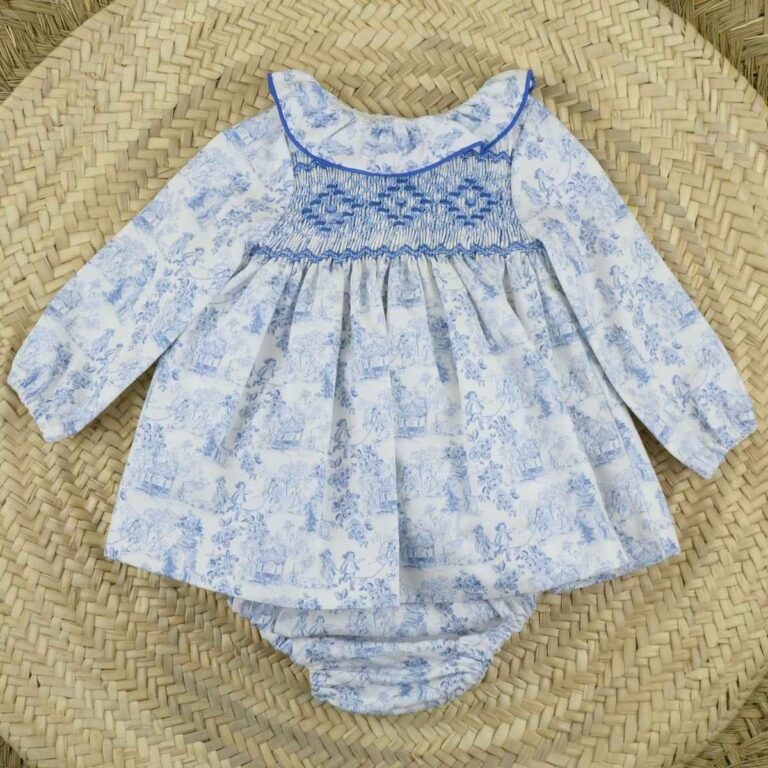 JESUSITO AZUL NIDO DE ABEJA PORCELANA AZUL